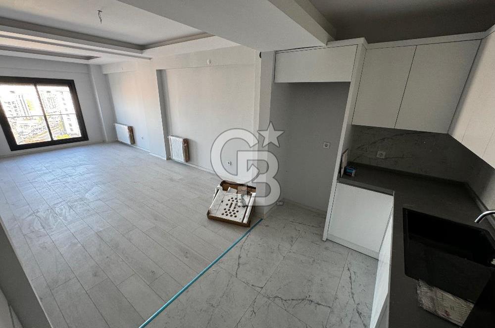 KARŞIYAKA İMBATLI MH GRAND CORNER 2+1 KİRALIK SIFIR DAİRE