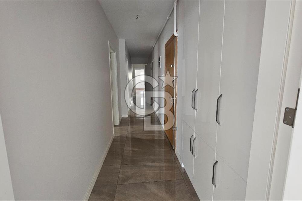 Bostanlı Akbank Sokaklarında kiralık 3+1