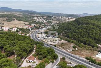 İZMİR BORNOVA KARAÇAM ANAYOL ÜZERİNDE SATILIK ARSA