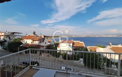 Sığacık Güneşköy'de Deniz Manzaralı Bahçeli Dubleks Kiralık Ev