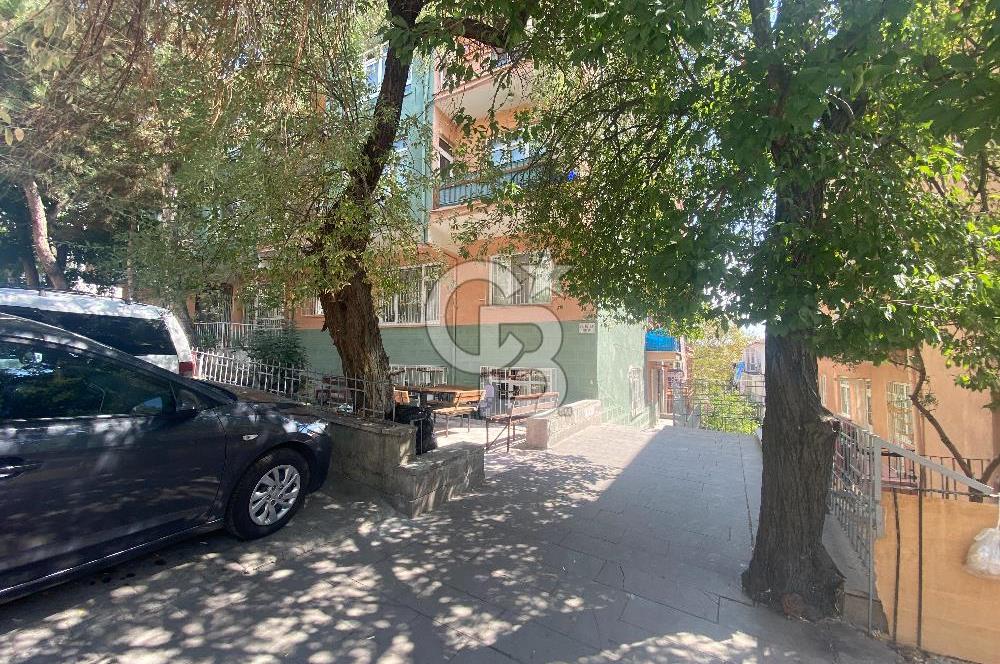 Tepebaşı'nda Cadde Yakını 90 m2 Kiralık 3+1 Daire