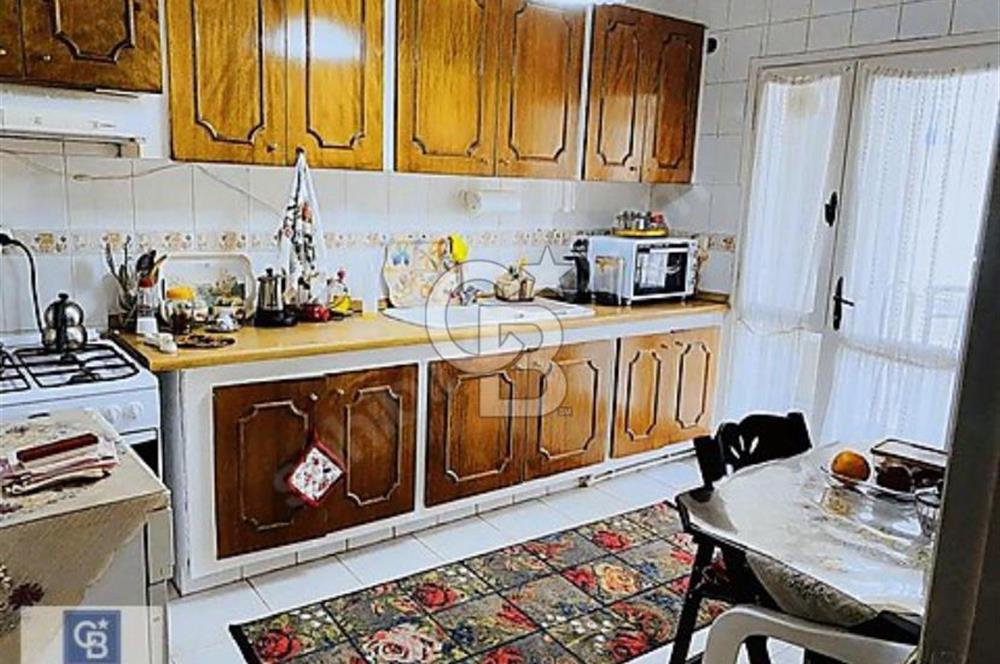 KARŞIYAKA BOSTANLIDA SATILIK DAİRE