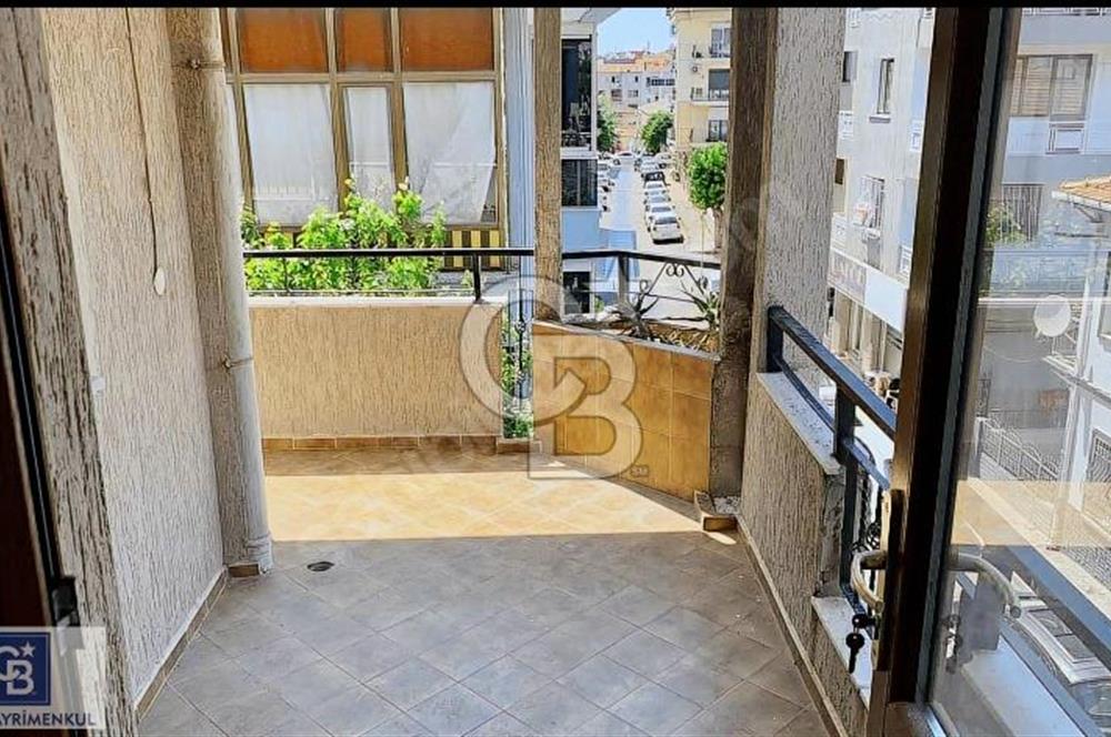 BUCA ONAT CADDESİNDE 3+1 160m2 SATILIK DAİRE