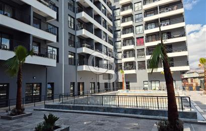 PASSA NOVA BORNOVA 'DA EN GENİŞ BAHÇELİ SATILIK LOFT DAİRE