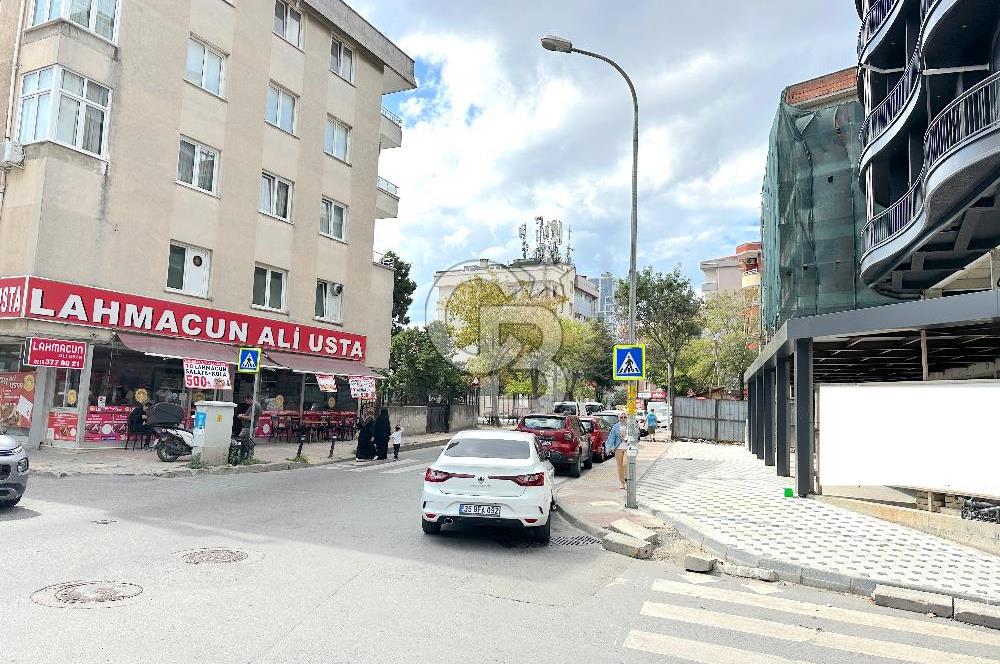 Kartal Soğanlık Cadde Üzeri 470m2 Köşe Konumda 35m Çift Cepheli