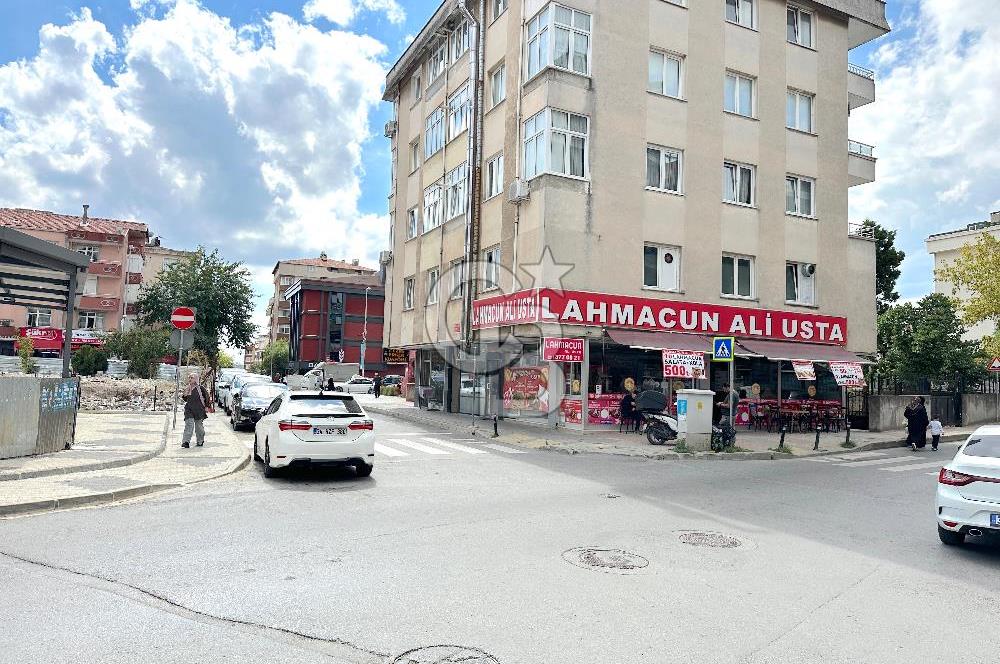 Kartal Soğanlık Cadde Üzeri 470m2 Köşe Konumda 35m Çift Cepheli