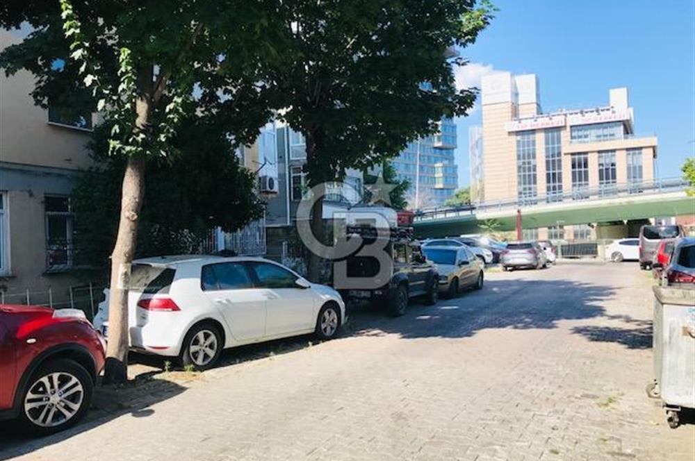 Bakırköy Taşhan'da Sahile Sıfır manzaralı FIRSAT Yatırımlık 2+1