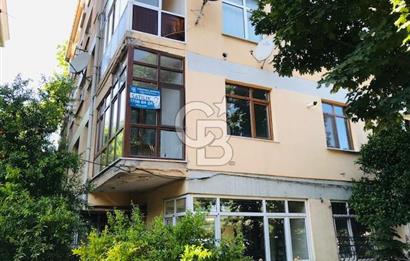 OPPORTUNITY Investment 2+1 with a view of the coast in Bakırköy Taşhan