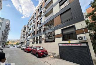 FIRSAT ! BORNOVA AŞIKVEYSEL PARKINDA 1+1 EŞYALI BOŞ DAİRE