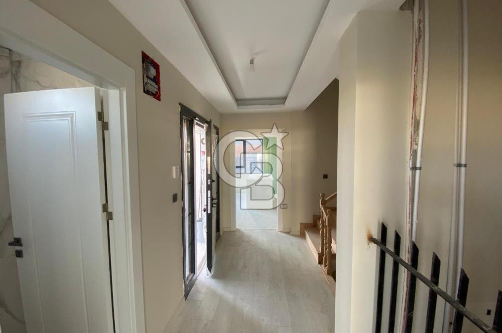 Yaşamkent Yenikent Bölgesi Sıfır 5+1 Kiralık Villa