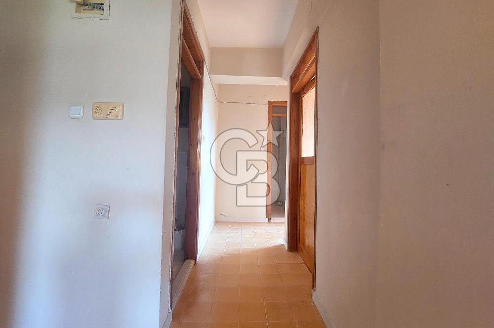 Bayraklı Sahili ve Sevgi Yolu Yakınında Cadde üzeri 2+1 kiralık Daire