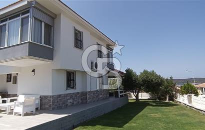 Çeşme Reisdere Özkanlar Sitesi Satılık 3+1 Deniz Manzaralı Villa