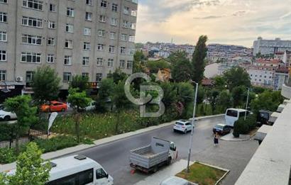 Anthill Residence 28.Kat Projenin En İyi Manzaralı 1+1 Dairesi