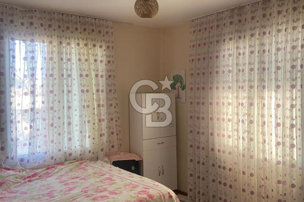 Kuşadası Belkoop Sitesinde Satılık 2+1 daire ve 6 dükkan hisse 