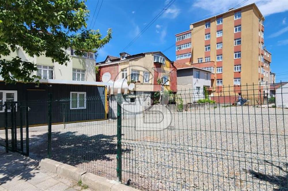 Ataşehir Ferhatpaşa'da Mükemmel Konumda 464m2 Kiralık Arsa