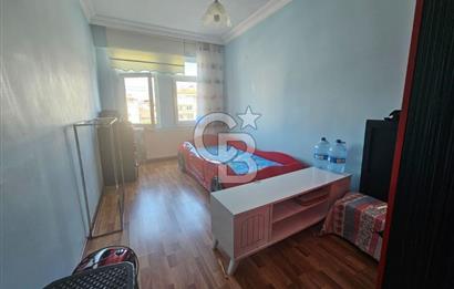 HALIDERE'DE SATILIK KULLANIŞLI GENİŞ DAİRE