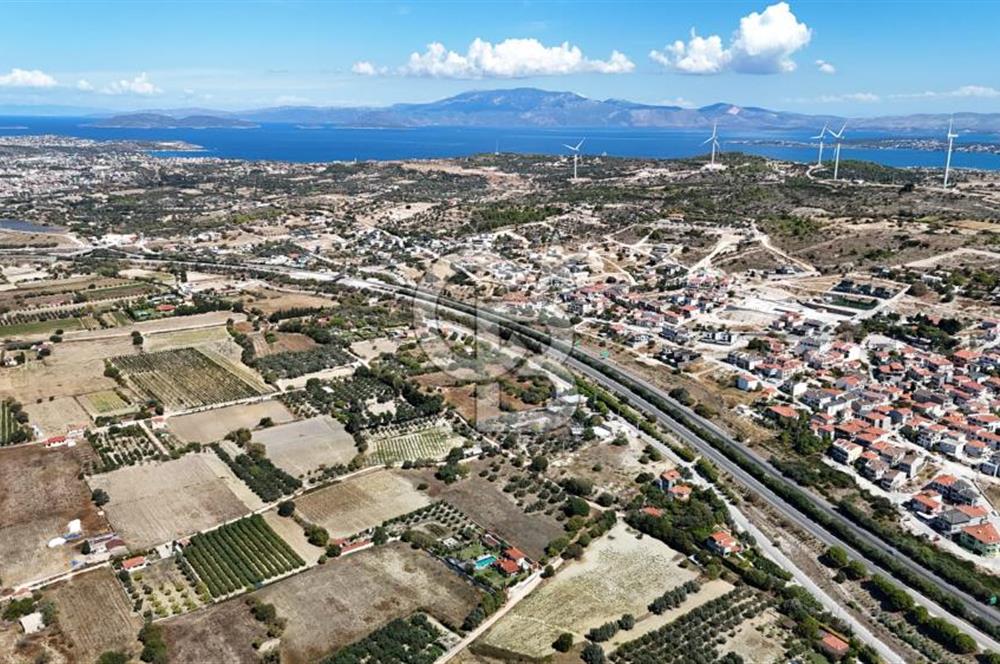 Çeşme Musalla Otoban Yakınında Tarla