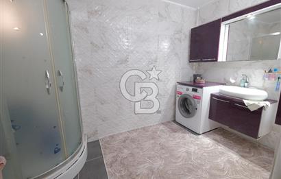 MENEMEN MERKEZDE ÇARŞI İÇERİSİNDE BAKIMLI  3+1 DAİRE