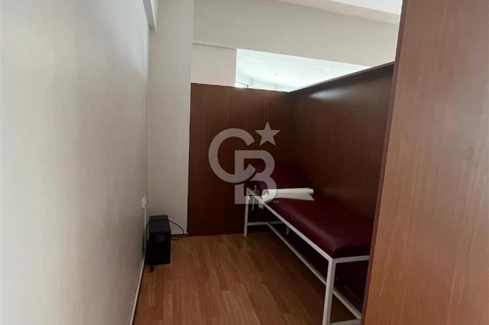 Biga Kapalı Çarşıda Kiralık Ofis İşyeri