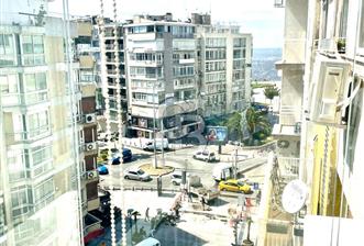 ALSANCAK DENİZ MANZARALI MERKEZİ KONUMDA ÖNÜ AÇIK SATILIK DAİRE