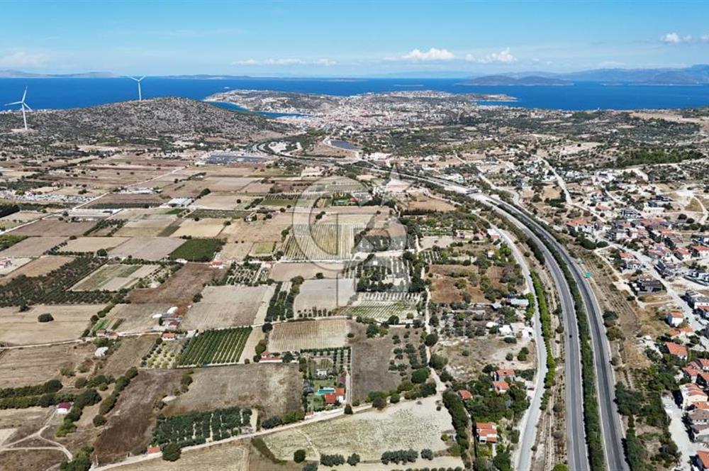 Çeşme Musalla Otoban Yakınında Tarla