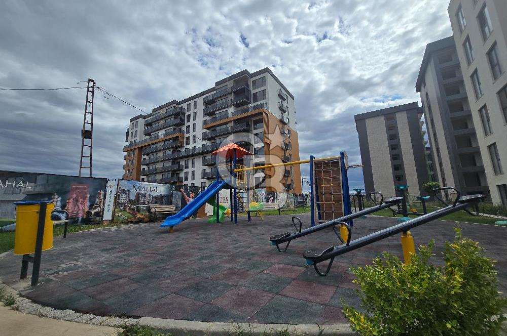 ÇANAKKALE MERKEZ/PARK ONYEDİ MAHAL'DE BAHÇE KATI 3+1  SATILIK DAİRE