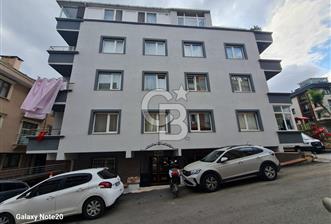 Üsküdar  Ferah Mahallesinde 2+1 Satılık Daire