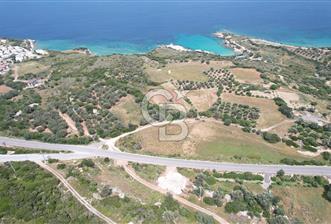 KARABURUNDA DENİZ MANZARALI ANAYOLA SIFIR KÖŞE PARSEL ARSA