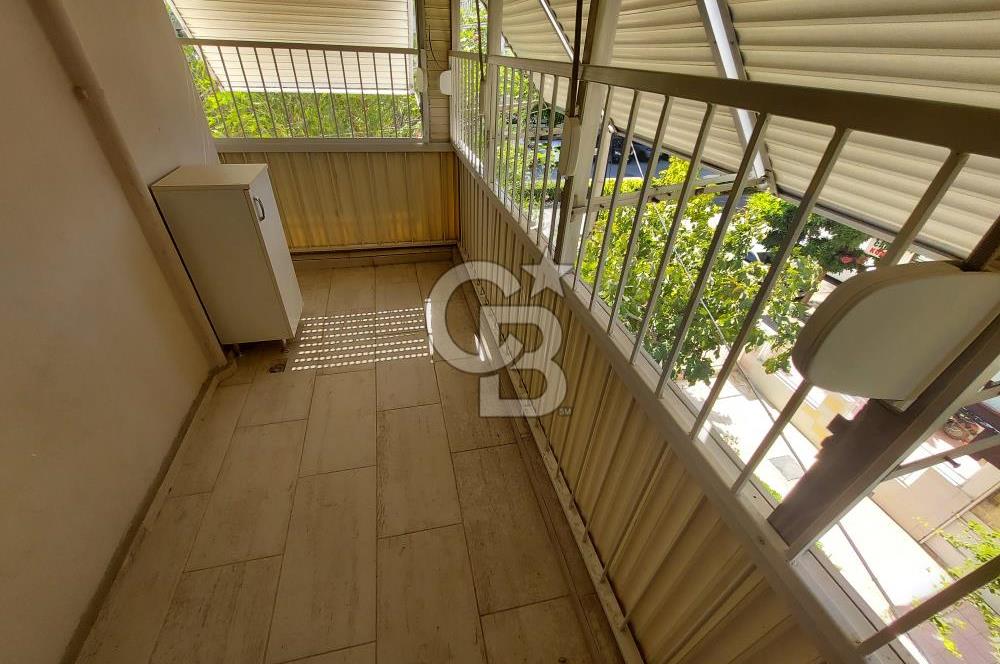 Karşıyaka Bahçelievlerde Cadde Üzerinde Kiralık 3+1 Daire