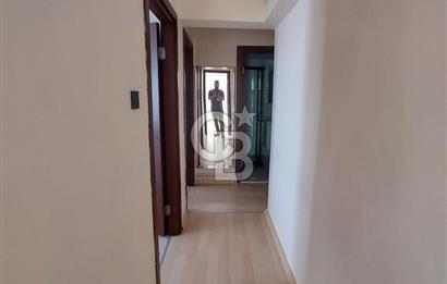 Karşıyaka Bahçelievlerde Cadde Üzerinde Kiralık 3+1 Daire