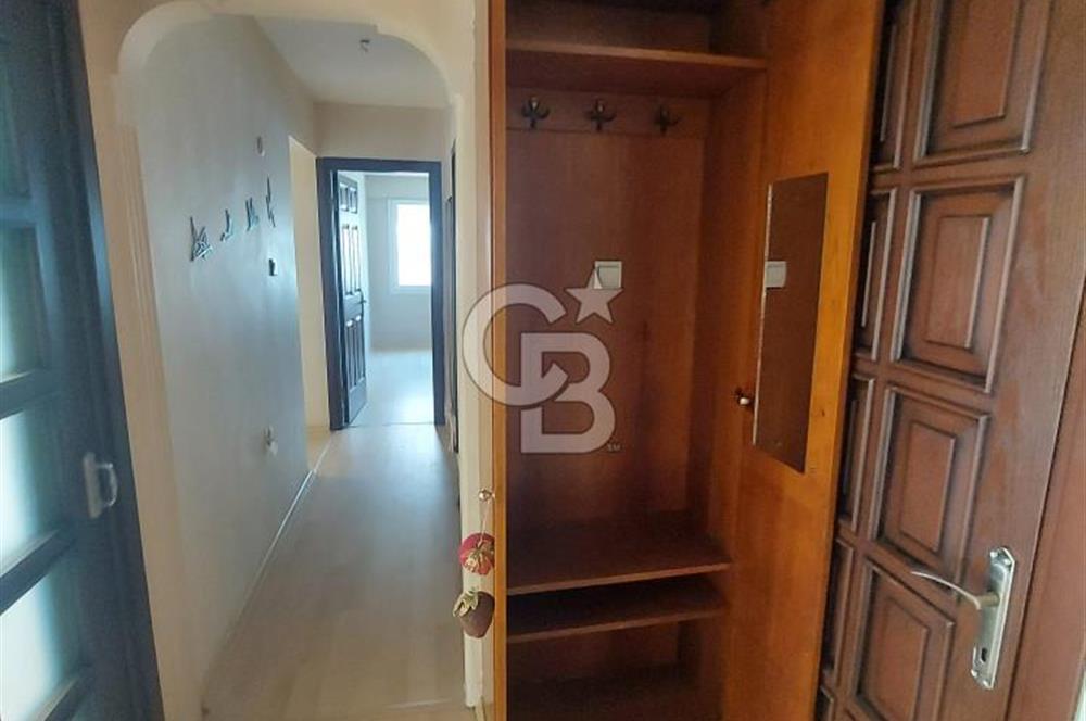 Karşıyaka Bahçelievlerde Cadde Üzerinde Kiralık 3+1 Daire