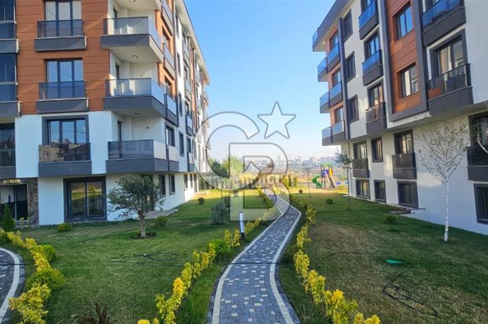 BEYLİKDÜZÜ YAŞAM VADİSİ MANZARALI SATILIK 6+2 SIFIR DAİRE