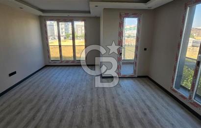 BEYLİKDÜZÜ YAŞAM VADİSİ MANZARALI SATILIK 6+2 SIFIR DAİRE