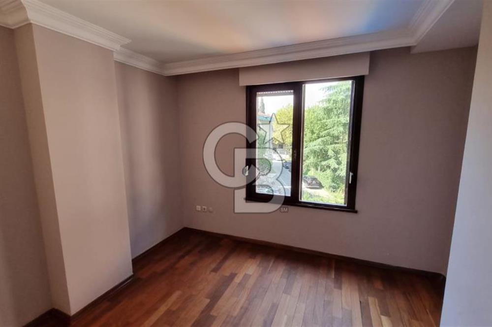 Suadiye Sahilde Havuzlu Güvenlikli Arakat 4+1 Kiralık Daire