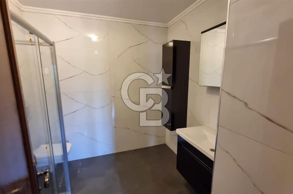 Suadiye Sahilde Havuzlu Güvenlikli Arakat 4+1 Kiralık Daire