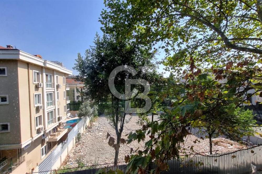 Suadiye Sahilde Havuzlu Güvenlikli Arakat 4+1 Kiralık Daire