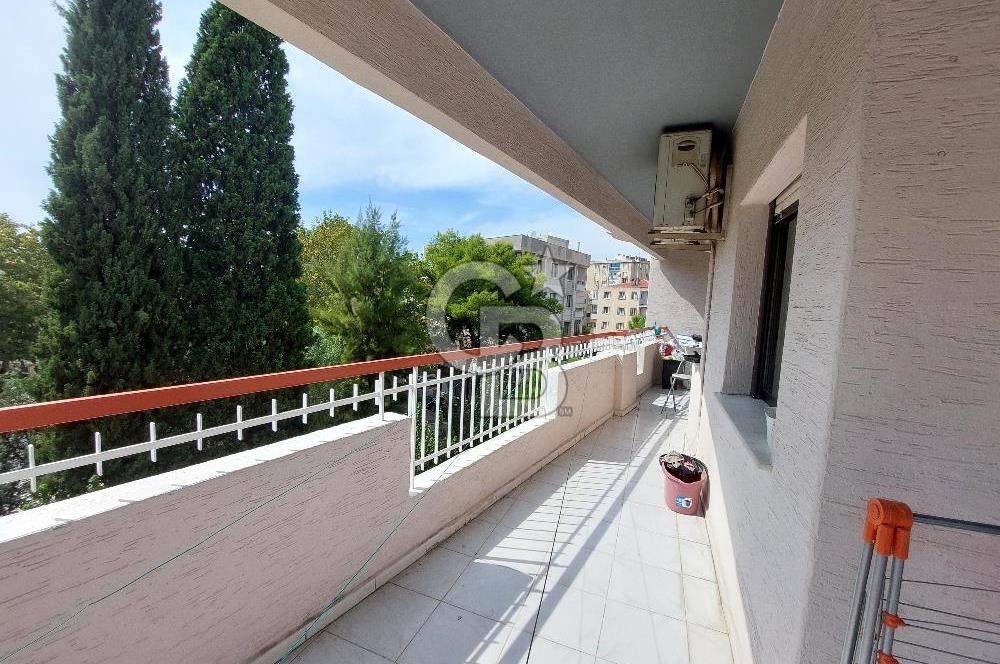 BORNOVA SÜVARİ CADDESİNDE 3+1 KİRALIK DAİRE