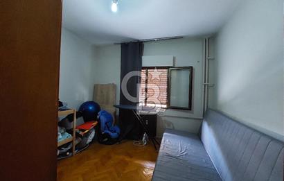 BORNOVA SÜVARİ CADDESİNDE 3+1 KİRALIK DAİRE