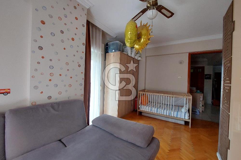 BORNOVA SÜVARİ CADDESİNDE 3+1 KİRALIK DAİRE