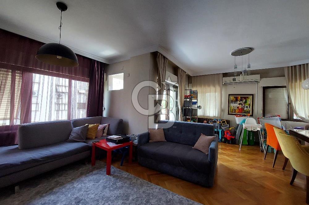 BORNOVA SÜVARİ CADDESİNDE 3+1 KİRALIK DAİRE