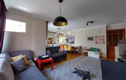 BORNOVA SÜVARİ CADDESİNDE 3+1 KİRALIK DAİRE