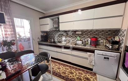 KARŞIYAKA ÖRNEKKÖYDE HAVUZLU SİTE İÇİ 3+1 DAİRE