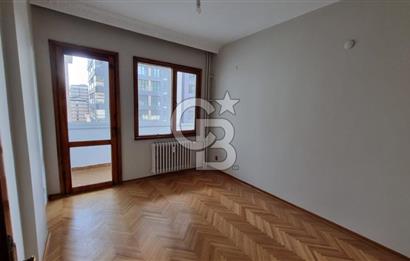 Bağdat Caddesi Sahil Bandı 4+1 Barbekülü Şömineli Kiralık Daire