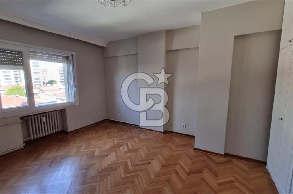 Bağdat Caddesi Sahil Bandı 4+1 Barbekülü Şömineli Kiralık Daire