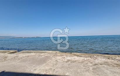 A PERFECTLY LOCATED SEAFRONT MANSION IN URLA