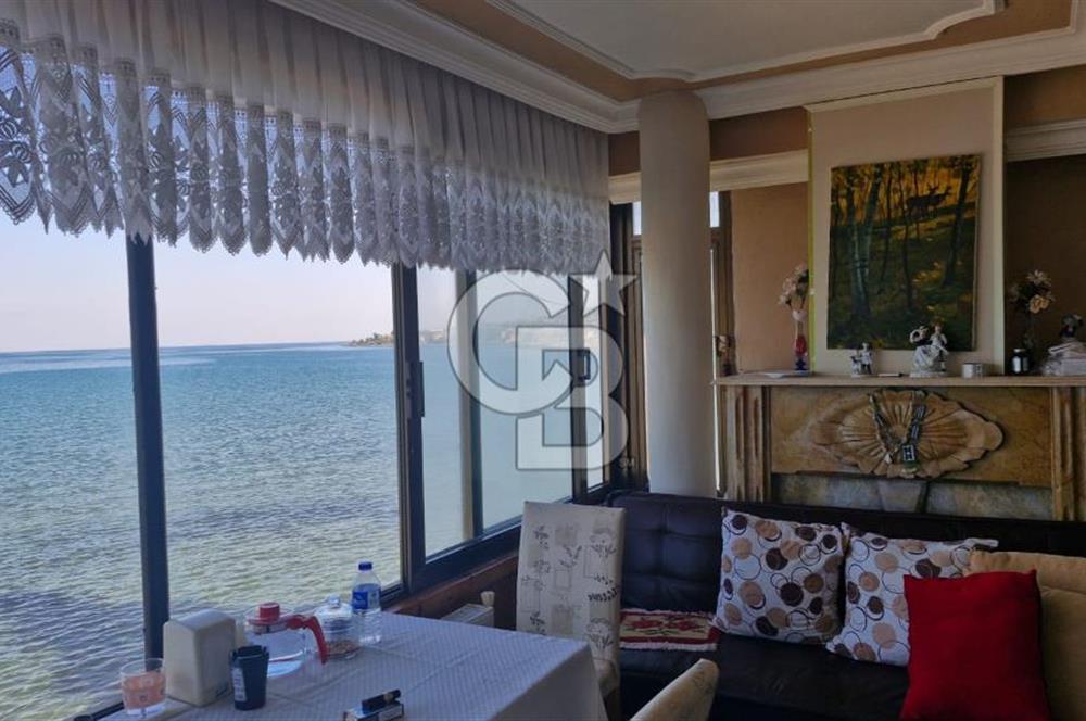 A PERFECTLY LOCATED SEAFRONT MANSION IN URLA