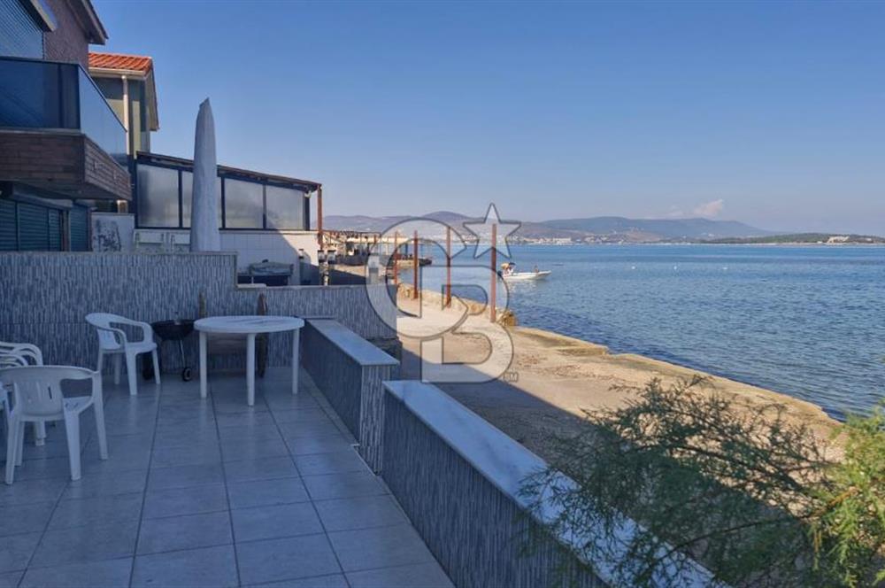 A PERFECTLY LOCATED SEAFRONT MANSION IN URLA