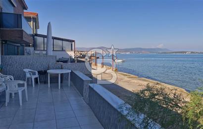 A PERFECTLY LOCATED SEAFRONT MANSION IN URLA