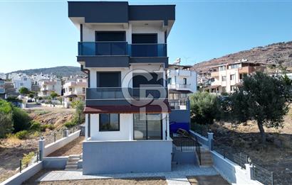 İzmir,Çandarlı Deniz Manzaralı Sıfır Tripleks Villa