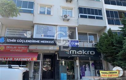 1198981368 İZMİR PARK AVM YANI ASANSÖRLÜ KİRALIK OFİS